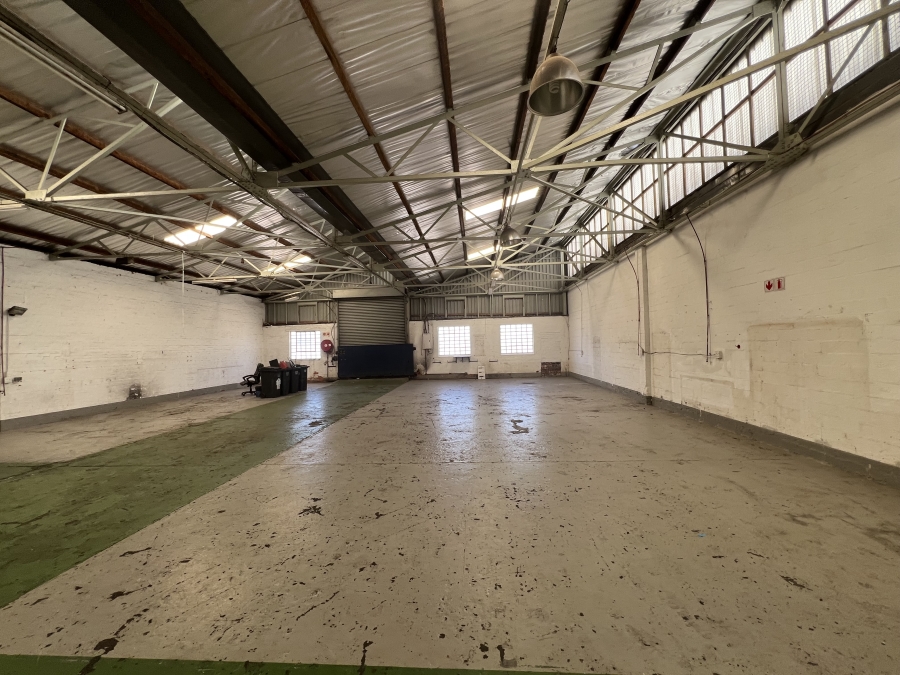 To Let commercial Property for Rent in Parow East Western Cape